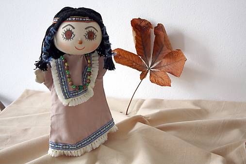 Hračky - Maňuška. Bábika Indiánka Nšo - či. - 13200441_