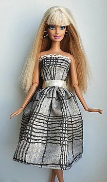Hračky - Zlatočierne midi šaty pre Barbie - 13202352_