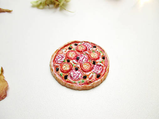 Hračky - Mini PIZZA ♡ (Pizza paradajky, saláma, olivy, cibuľa, bazalka) - 13202372_