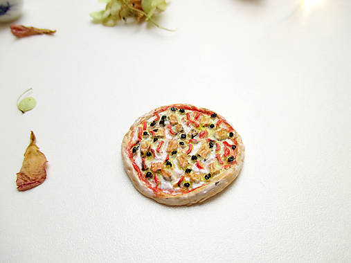 Hračky - Mini PIZZA ♡ (Pizza mozzarella, kuracie mäso, olivy, paprika) - 13202375_