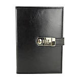 Papiernictvo - Kožený zápisník /zakladač na heslový zámok v čiernej farbe - 13203554_