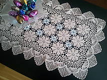 Úžitkový textil - háčkovaný obrúsok kvetinkový - 13208745_