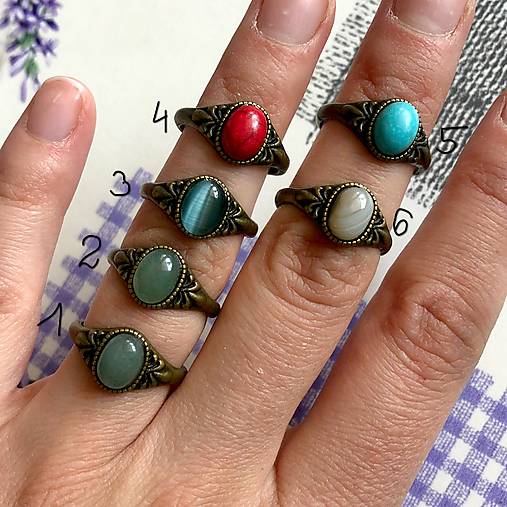 Simple Mini Bronze Gemstone Ring / Jemný bronzový prsteň s minerálom