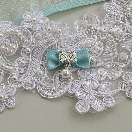 Čipkovaný podväzok s mašličkou / rôzne farby