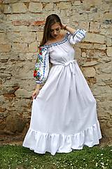 Šaty - Dlhé biele šaty s volánom a balónovými rukávmi - 13225964_