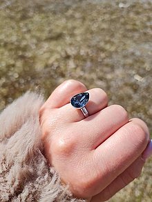 Prstene - Swarovski prsteň z rhodiovaného striebra - 13223921_