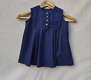 Detské oblečenie - Detské šaty bodkované (námornícka modrá) - 13237267_