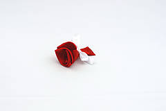 Svadobné pierka - Pierko červeno-biela ruža stredné - 13244760_