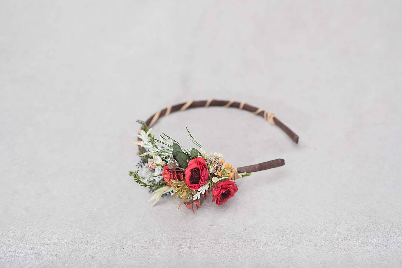 Kvetinová čelenka "s vášňou na perách" 