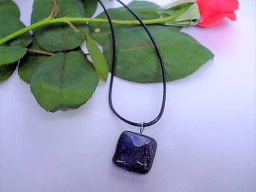Náhrdelníky - Lapis lazuli prívesok - 13243786_