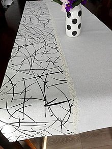 Úžitkový textil - stola s cipkou - 13258150_