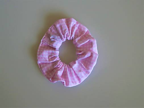 Scrunchies gumička káro ružová