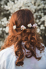 Ozdoby do vlasov - Kvetinové vlásenky "tajomstvá bielych perín" - 13277475_