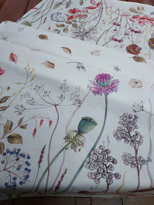 Úžitkový textil - Stredový obrus maky a lístie na bielej - 13288287_