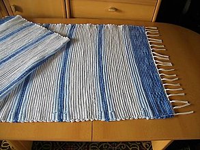 Úžitkový textil - Tkaný koberec svetlomodrý s modrými pásikmi - 13294130_