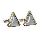 Pánske šperky - Originálne manžetové gombíky, šedé, ručne maľované sklo s platinou, trojuholníkové - 13301413_
