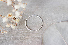 Prstene - Strieborný prsteň – minimal - 13310777_