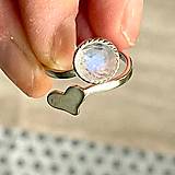 Prstene - Heart Moonstone Ag925 Ring  / Strieborný prsteň s mesačným kameňom - 13315290_