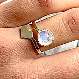 Prstene - Heart Moonstone Ag925 Ring  / Strieborný prsteň s mesačným kameňom - 13315295_