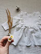 Detské oblečenie - Lastovička - detské ľanové šaty s riasením a dlhými rukávmi - 13315075_