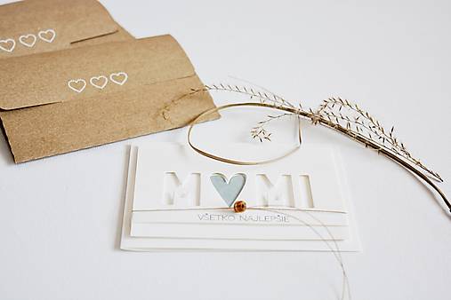 Papiernictvo - Pozdrav ku dňu matiek - MAMI ♥ (Mint srdiečko/krémová) - 13322852_