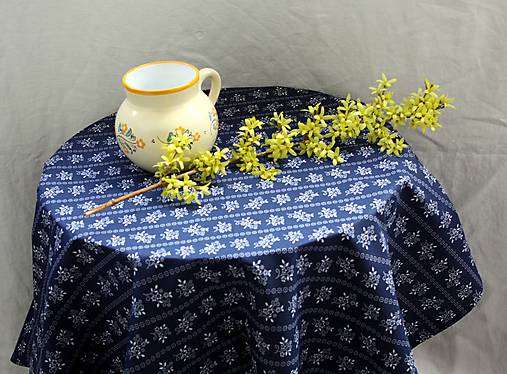 Úžitkový textil - Obrus. Modrotlačový ako z drevenej chalúpky. - 13322906_