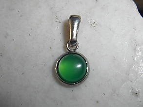 Náhrdelníky - green stone-chalcedón-prívesok-ch.o. - 13327761_