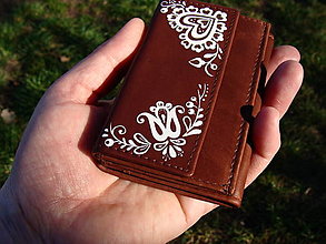 Peňaženky - Kožená peňaženka - folklór (Srdce) - 13339888_