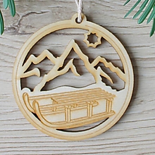 Dekorácie - Sane, Vianočný drevený výrez - 13339989_