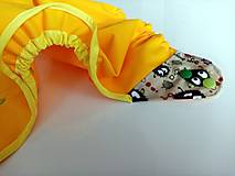 Detské doplnky - PUL plienkové nohavičky s kridelkami  "Bubáci žltí" - 13340959_