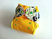 Detské doplnky - PUL plienkové nohavičky s kridelkami  "Bubáci žltí" - 13340960_