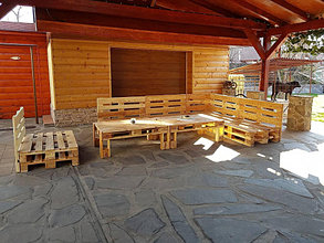 Nábytok - Sedenie z paletového dreva - 13345415_