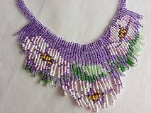 Náhrdelníky - fialový náhrdelník pivonky - 13362026_