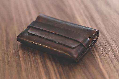  - Kožená minimalistická peňaženka  (Hnedá) - 13363633_