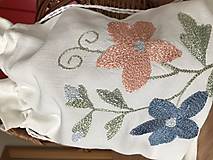 Úžitkový textil - Ľanové vrecúško s nádhernou aplikáciou - 13364146_