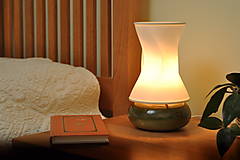 Svietidlá a sviečky - Stolná lampa z keramiky- Wave - 13370399_