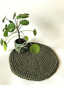 Úžitkový textil - Prestieranie okrúhle na stôl. (Tmavá olivová zelená Ø 33 cm) - 13373931_