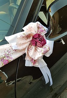 Svadobné pierka - výzdoba auta s ružami - NOVINKA - 13372809_