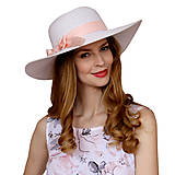 Čiapky, čelenky, klobúky - Klobúk - biely s ružovou stuhou - 13374992_