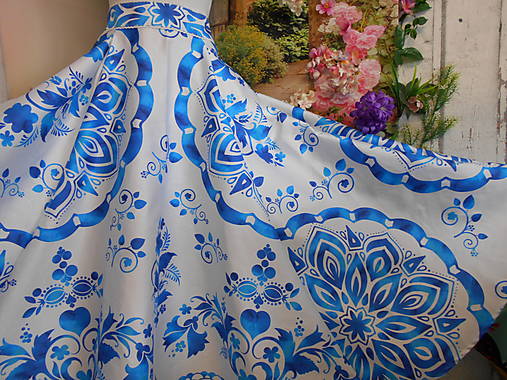 FLORAL FOLK " Slovenská ornamentika" midi spoločenské šaty modrý akvarel (dievčenská súprava, sukňa + top, v 140)