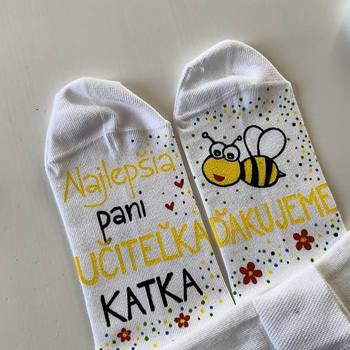 Maľované ponožky pre PANI UČITEĽKU včielok (biele)