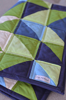 Detský textil - Patchwork deka pre bábätko Trojuholníky zeleno modrá - 13383496_