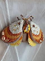 Brošne - Brošňa motýlik (Oranžová) - 13382673_