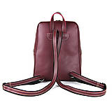 Batohy - Exkluzívny kožený ruksak z pravej hovädzej kože v bordovej farbe - 13406007_
