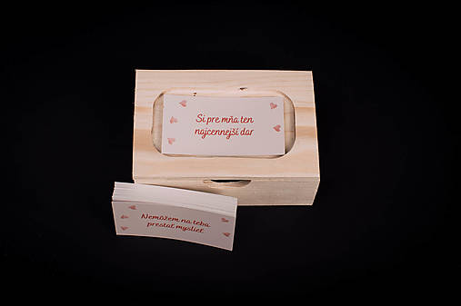 Pre zaľúbených - drevená krabička s vyznaniami