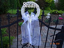 Venček svadobný s nápisom svadba