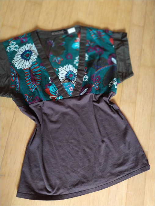 Topy, tričká, tielka - Elegantné petrolejovo-hnedé tričko - 13418161_