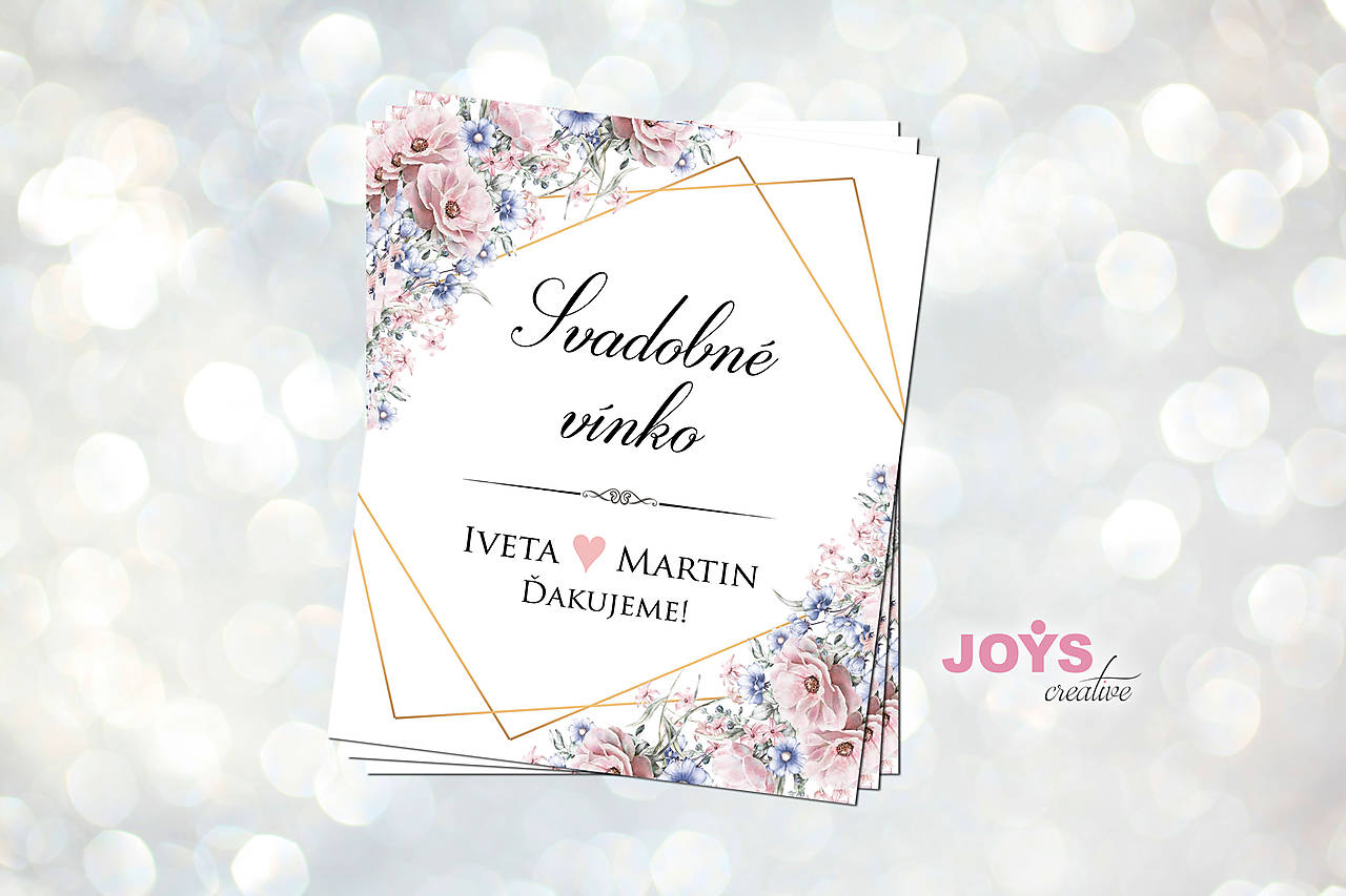 Samolepiace svadobné etikety na víno s ružovo-modrými kvetmi a geometrickým vzorom