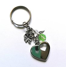 Kľúčenky - Kľúčenka "srdce" s anjelikom (zelená svetlá) - 13431632_