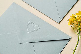 Papiernictvo - Embosované obálky (srdce) - 13435418_